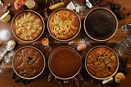 Photographie Shooting culinaire en studio autour de 6 tartes, de textures et des ingrédients bruts.