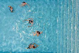 Photo Port Leucate - la piscine intérieur • Goélia