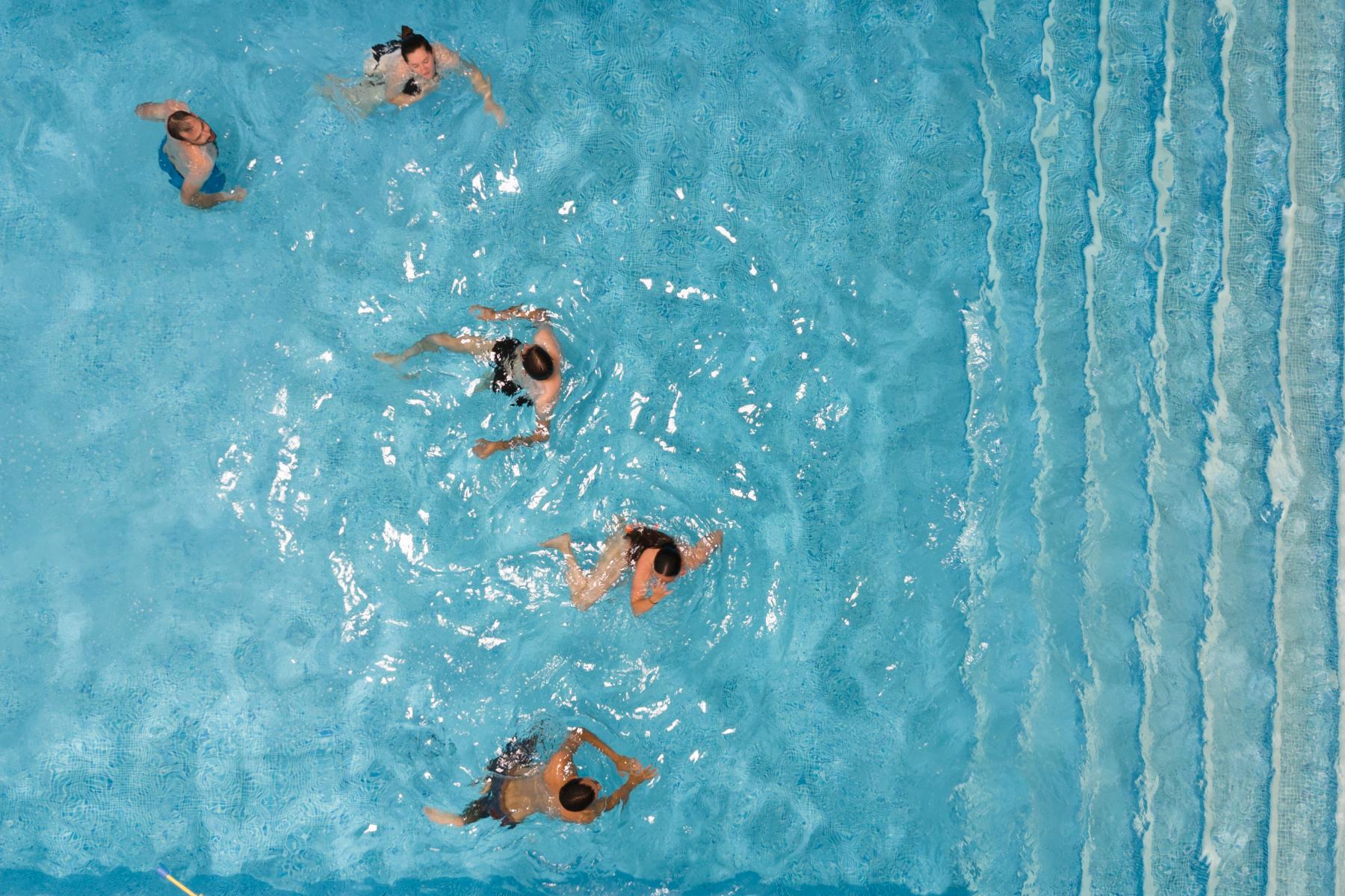 Photo Port Leucate - la piscine intérieur • Goélia